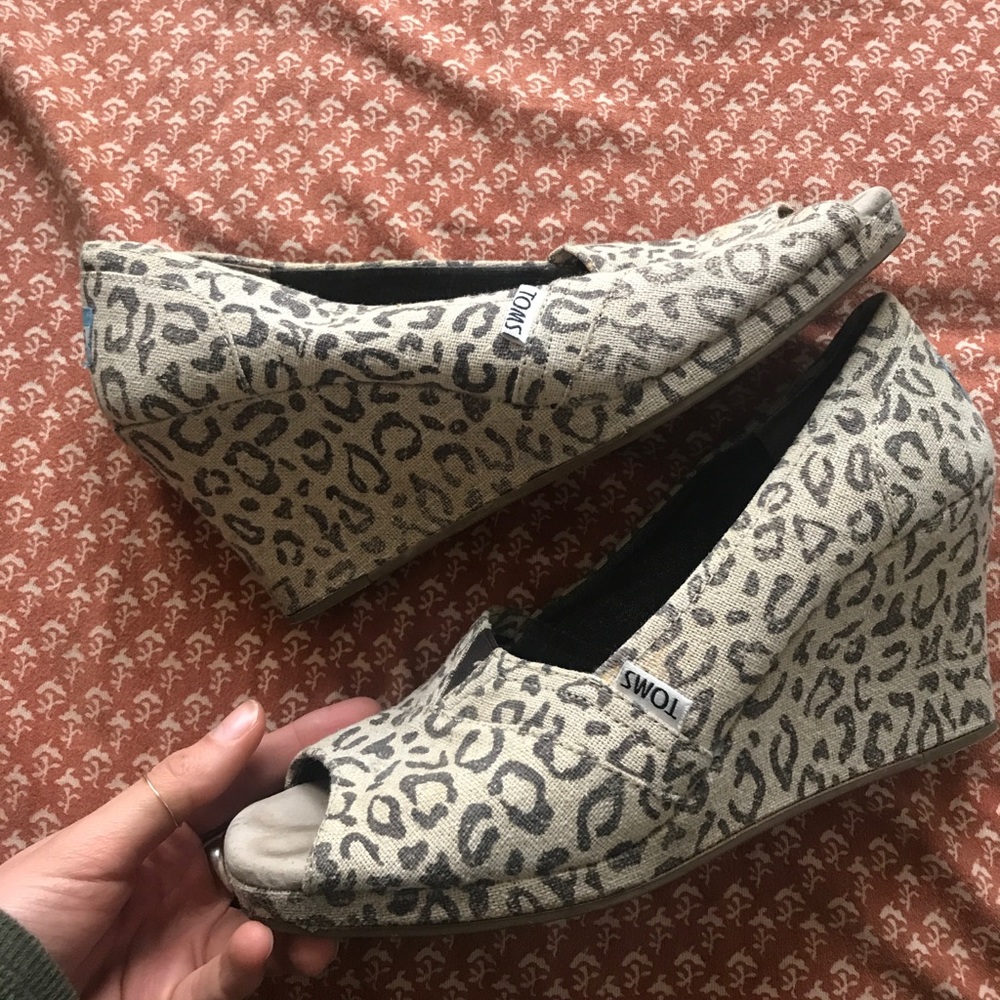 Toms wedges